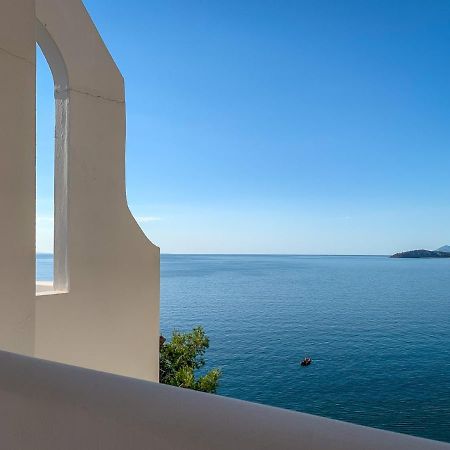 Muses Seaside Villas Parálion Ástros Zewnętrze zdjęcie