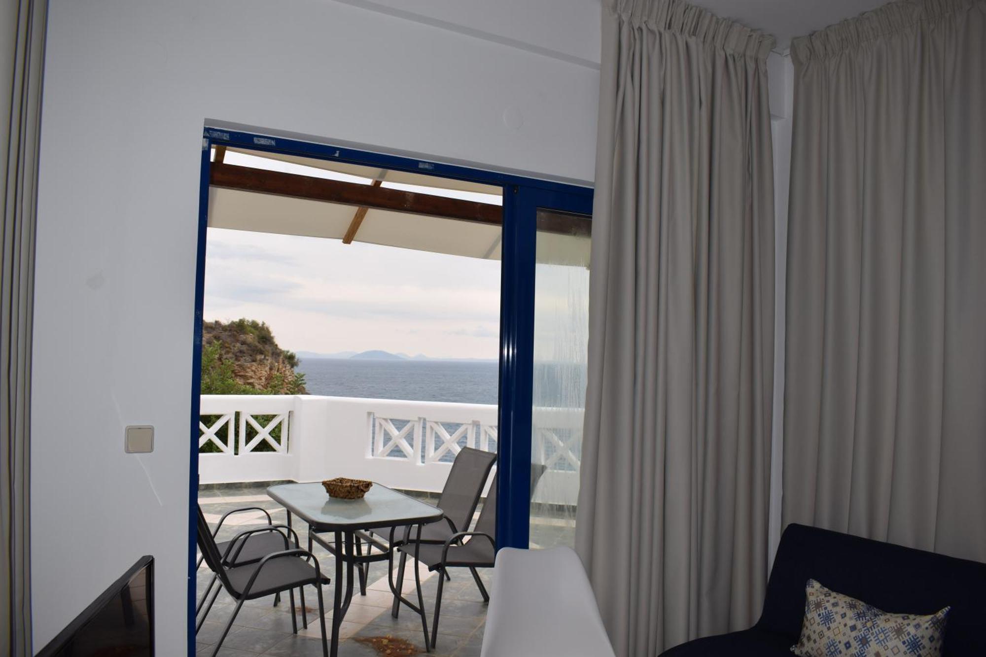 Muses Seaside Villas Parálion Ástros Zewnętrze zdjęcie