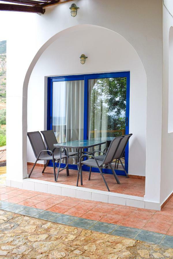 Muses Seaside Villas Parálion Ástros Zewnętrze zdjęcie